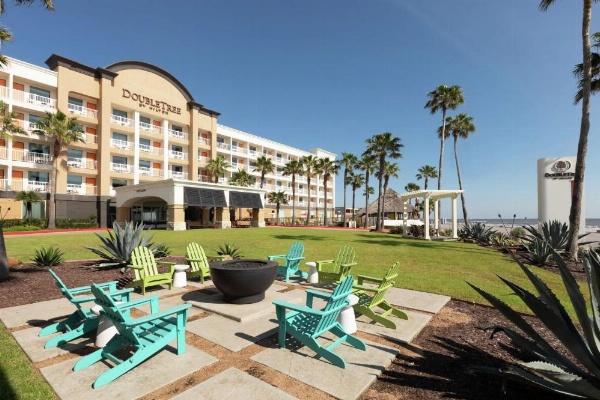 DoubleTree By Hilton Hotel Galveston Beach image 8