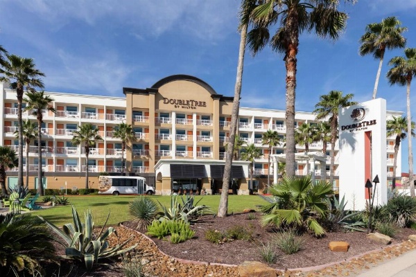 DoubleTree By Hilton Hotel Galveston Beach image 9